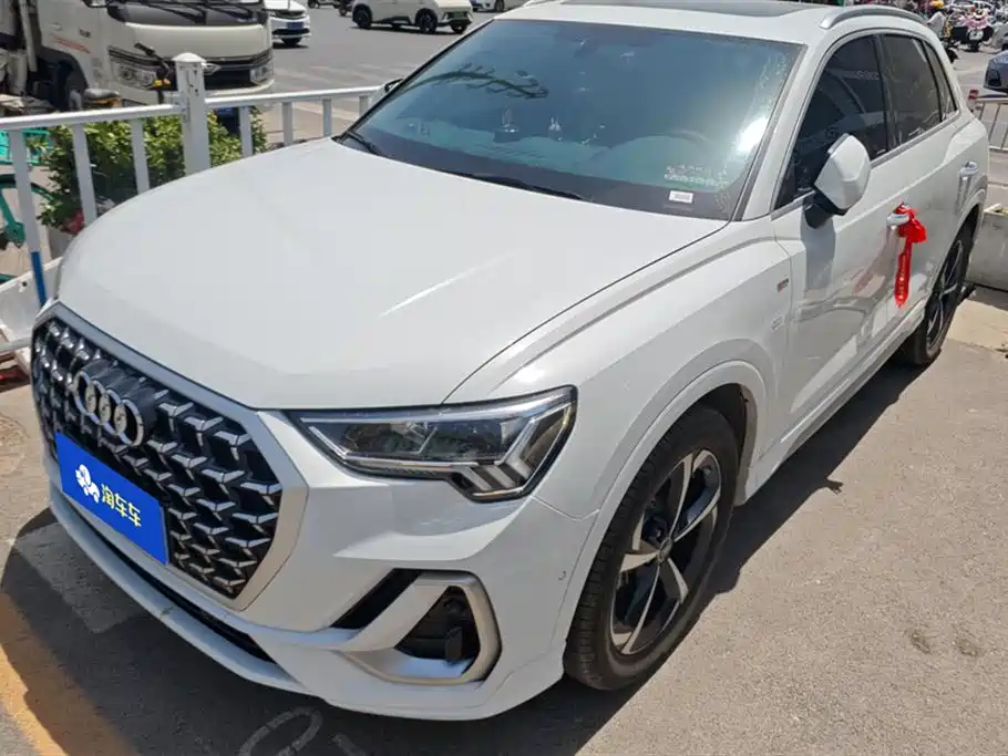 Audi Q3 2025 quattro 45th Anniversary Edition 35TFSI Fashion Dynamic