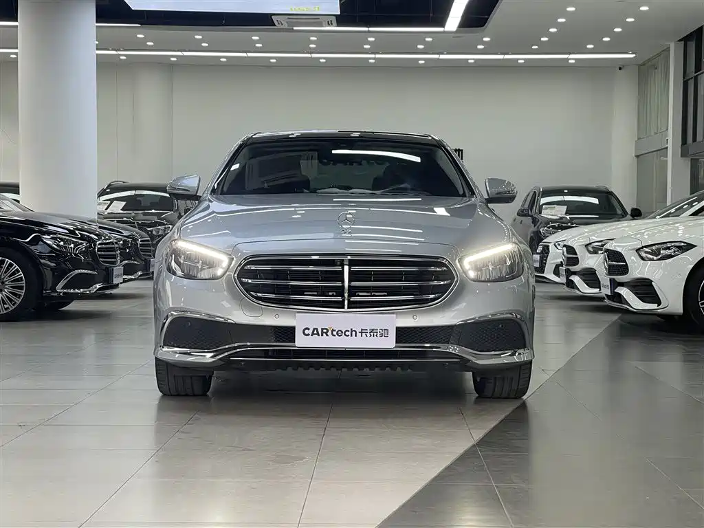 Mercedes-Benz E-Class 2023 E 300 L Fashion фото 2