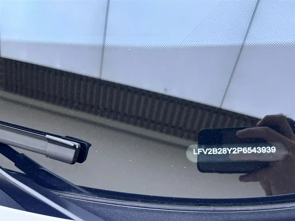 Audi A3 2023 Facelift Sportback 35 TFSI Luxury Sport фото 33