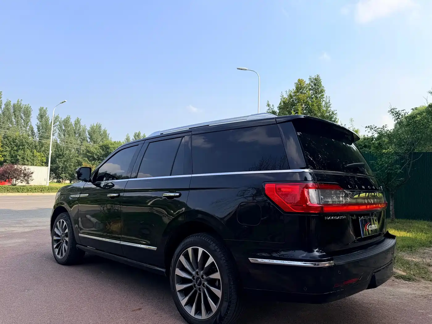 Фото 4 - Lincoln Navigator