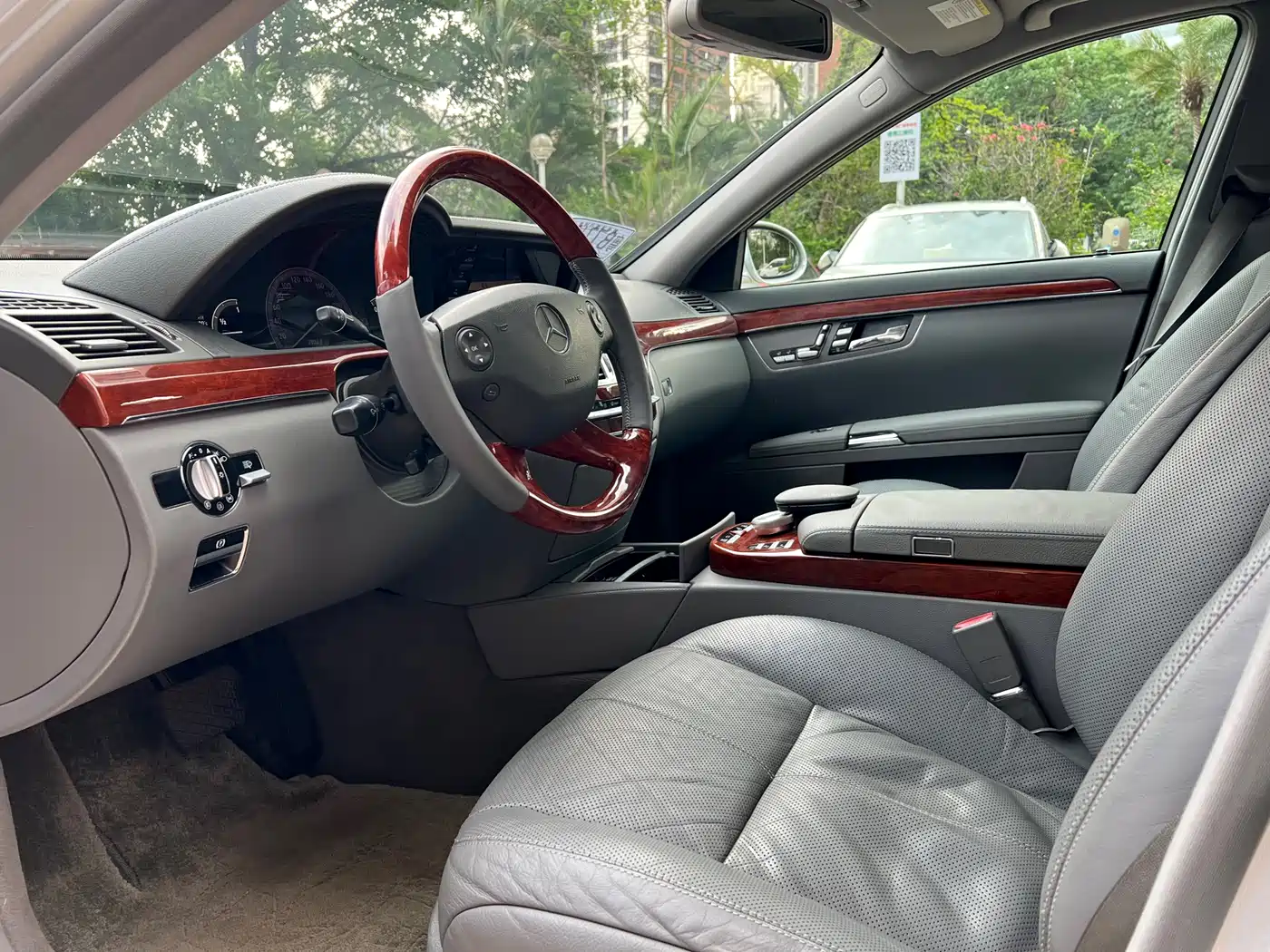 Mercedes-Benz S-Class фото 4