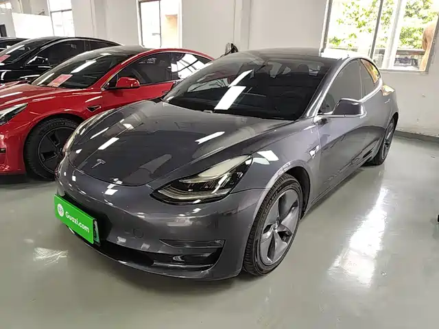 Tesla Model 3 (Import) 2019