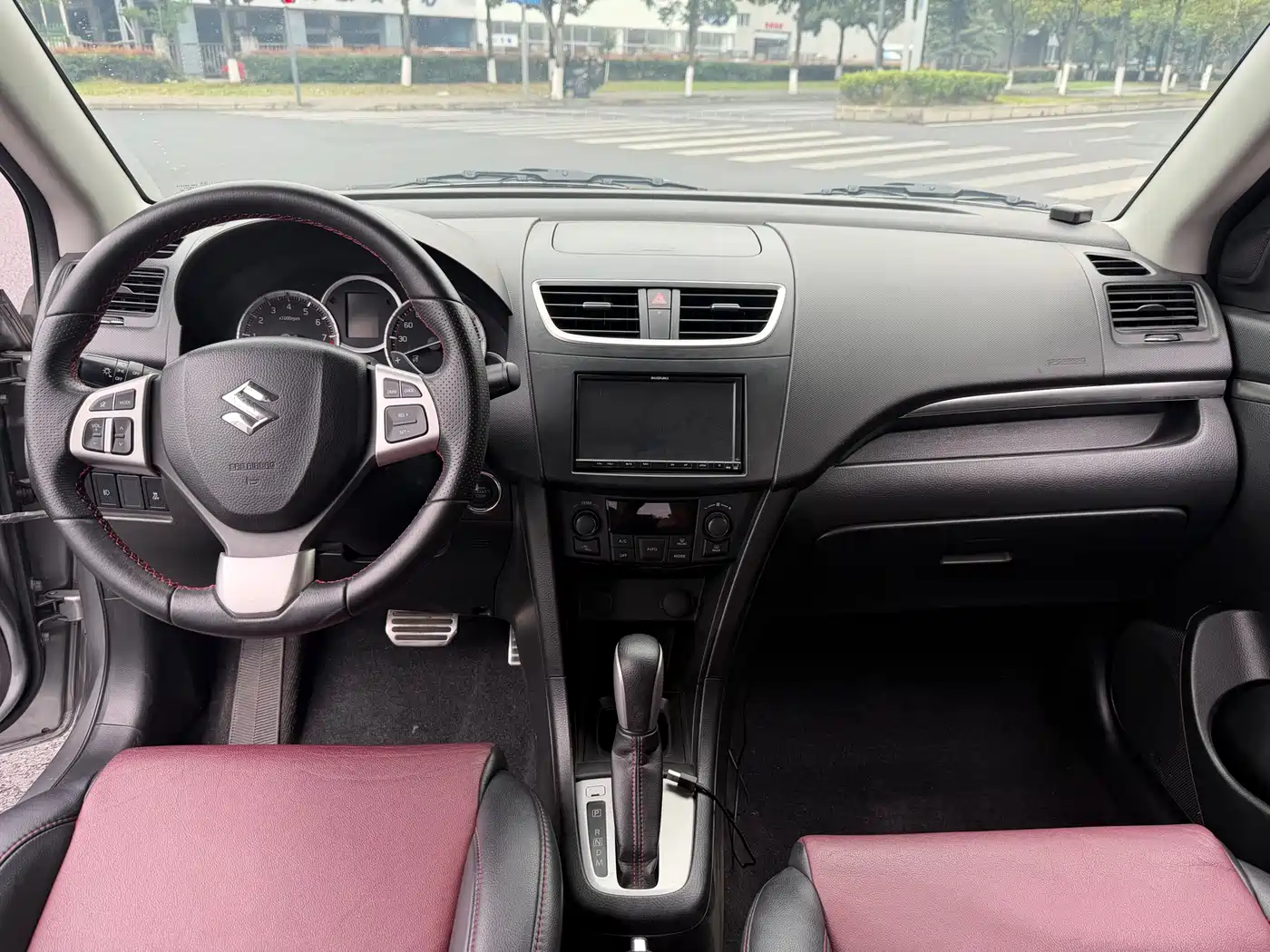 Suzuki Swift Sport 2014 1.6L CVT 2WD Luxury Edition фото 12