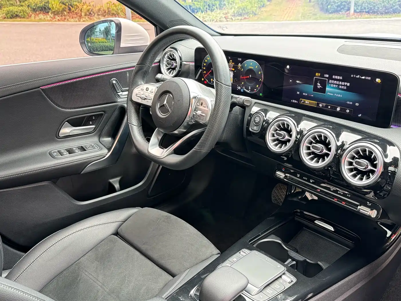 Mercedes-Benz A-Class 2022 Facelift III A 200 L Sport Sedan Fashion фото 28