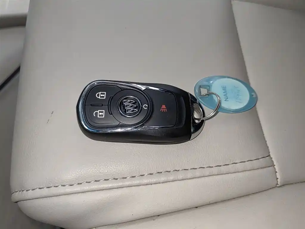 Buick GL8 2017 ES 28T Comfort Type China V фото 9