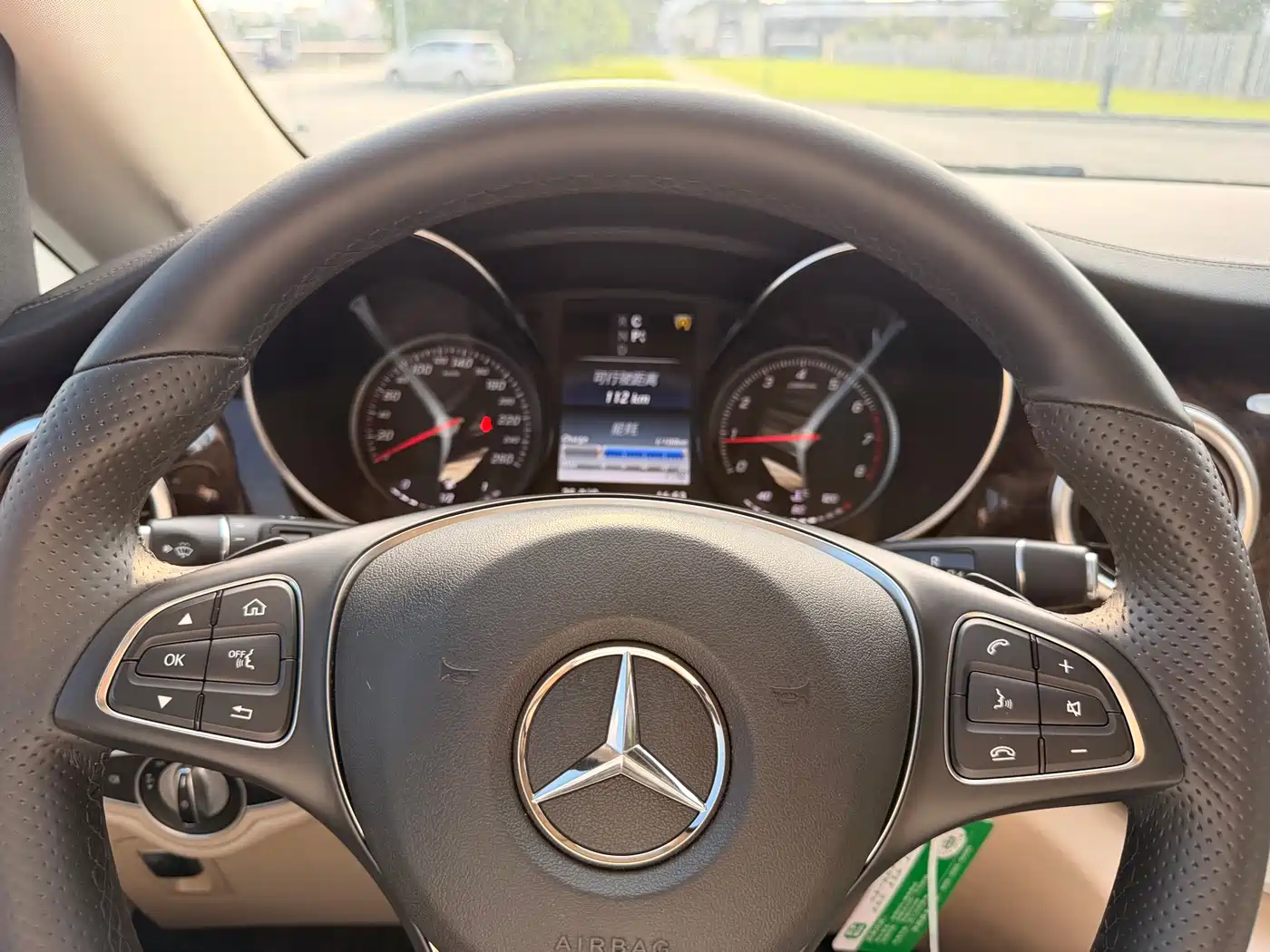 Mercedes-Benz V-Class 2018 V 260 L Premium Long Wheelbase Edition China VI фото 13