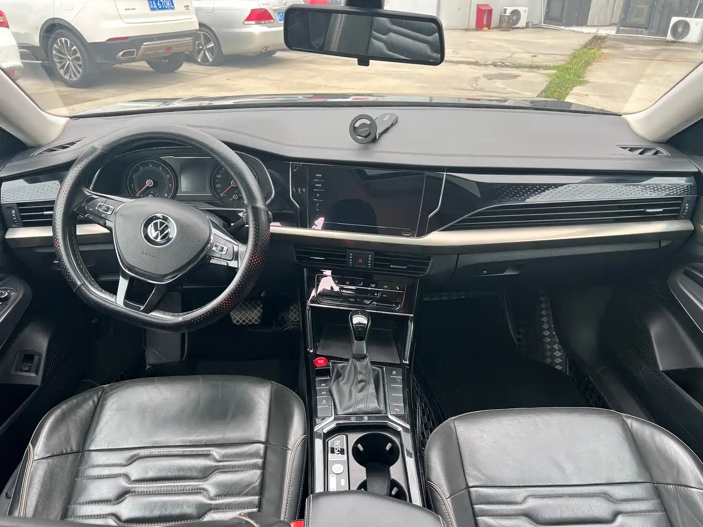 Volkswagen Passat 2021 Model 280TSI Elite Edition фото 7