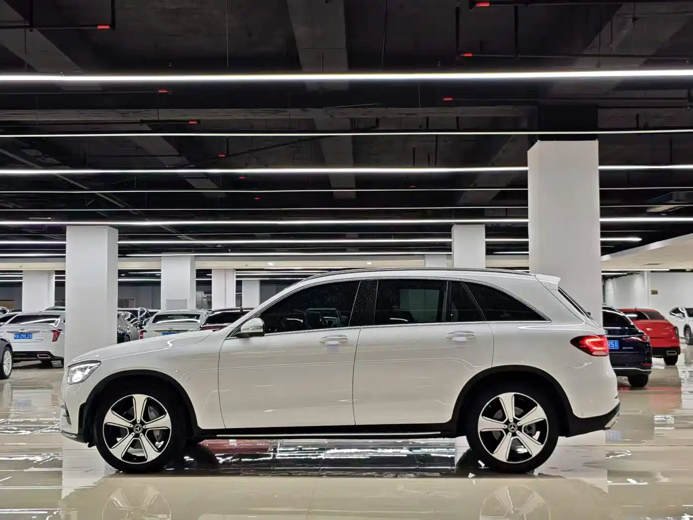 Mercedes-Benz GLC 2020 GLC 300 L 4MATIC Luxury фото 5