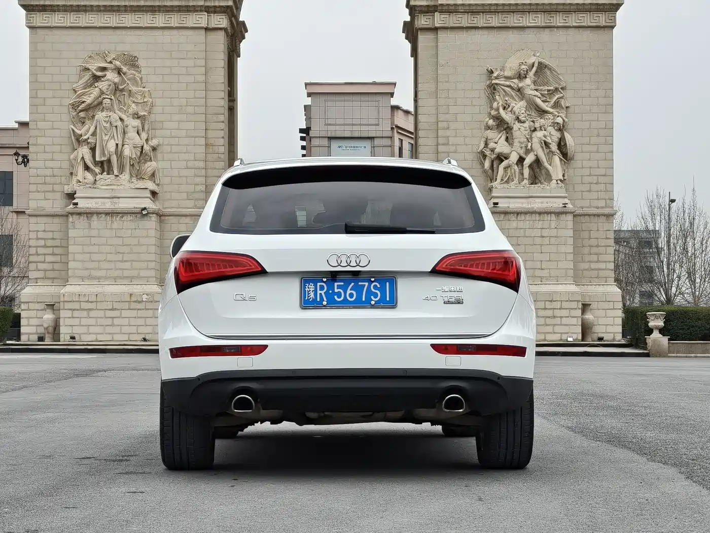 AUDI Q5