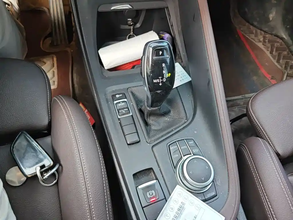 BMW X1 2022 sDrive20Li Fashion фото 11