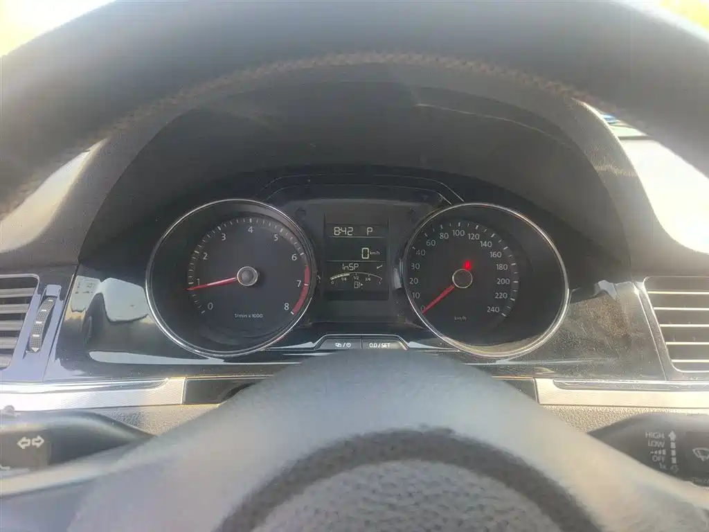 Volkswagen Bora 2015 Quality Edition 1.6L Automatic Comfort фото 4