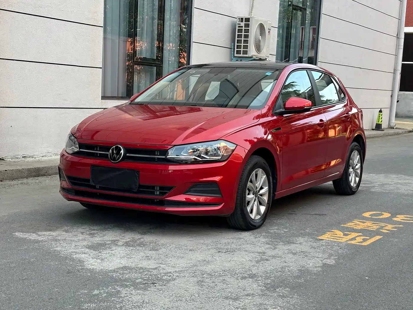 Volkswagen Polo 2023 Facelift Plus 1.5L Auto Chroma Tech Edition
