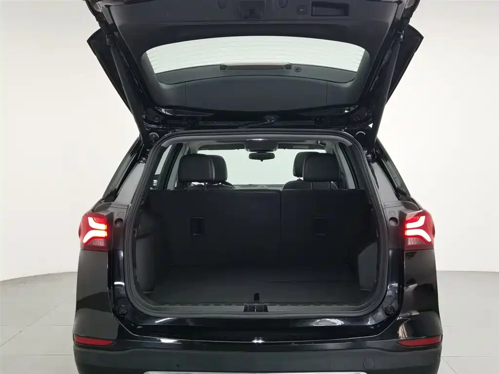 Chevrolet Equinox 2021 535T Yujie Edition фото 16