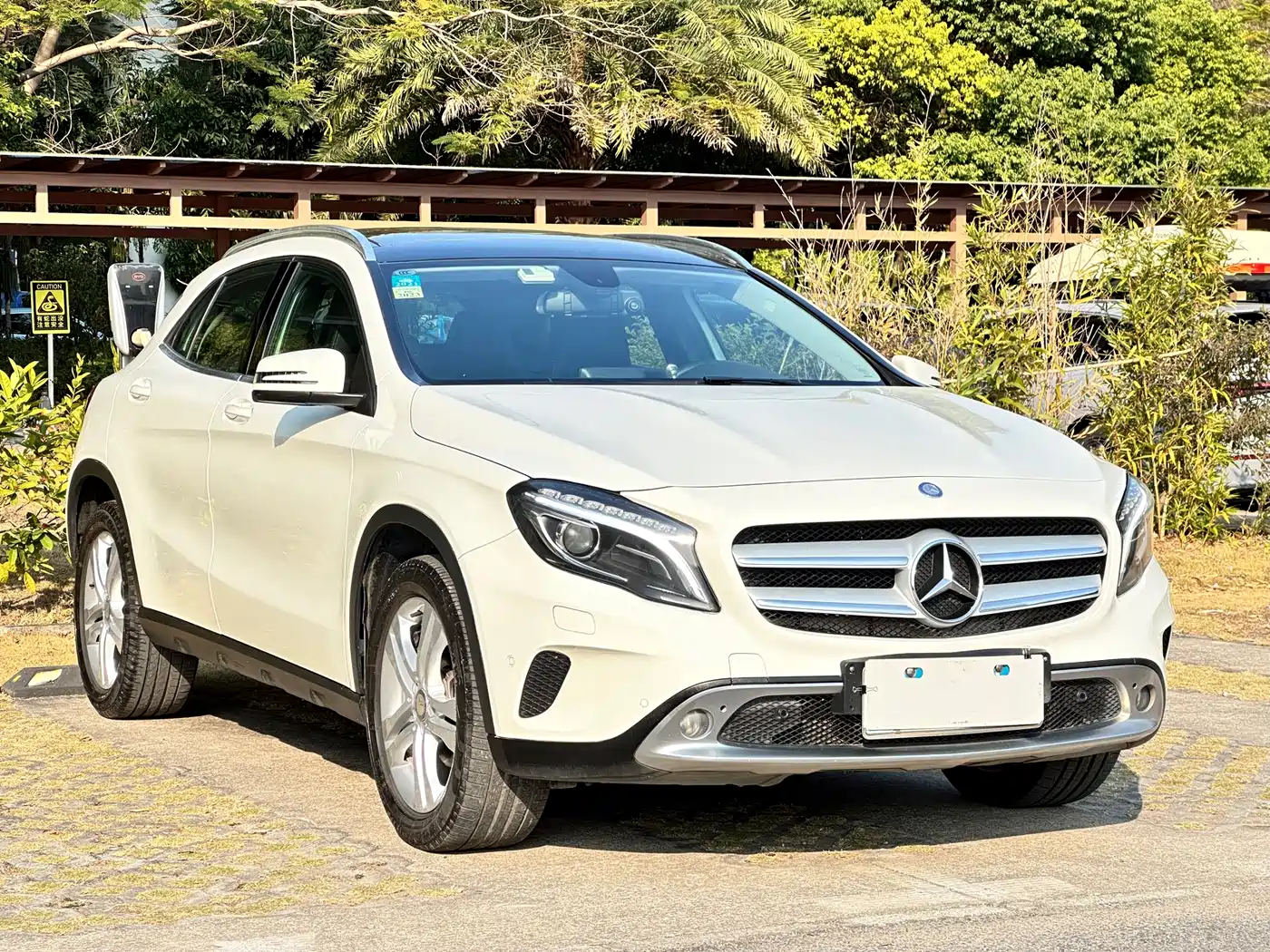 Mercedes-Benz GLA (Import) 2015 GLA 200 фото 3
