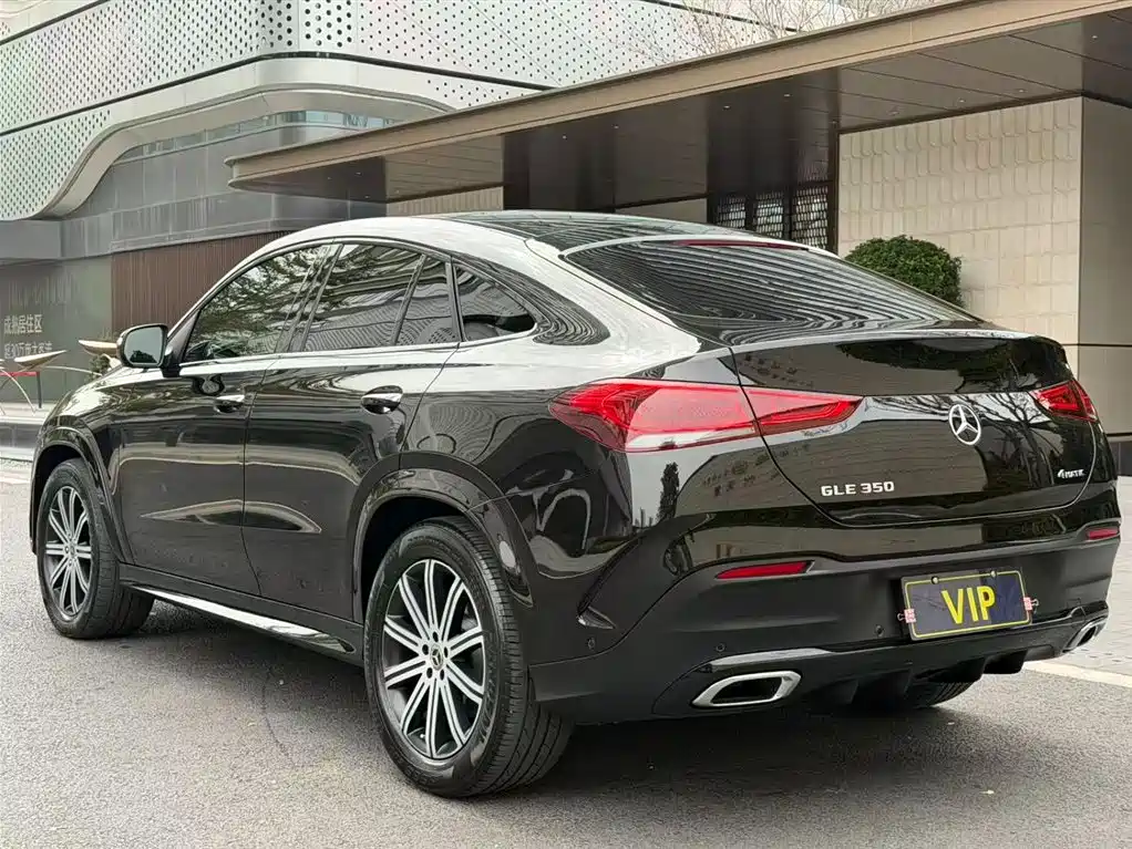 Mercedes-Benz GLE Coupe 2020 GLE 350 4MATIC Coupe SUV Luxury фото 4