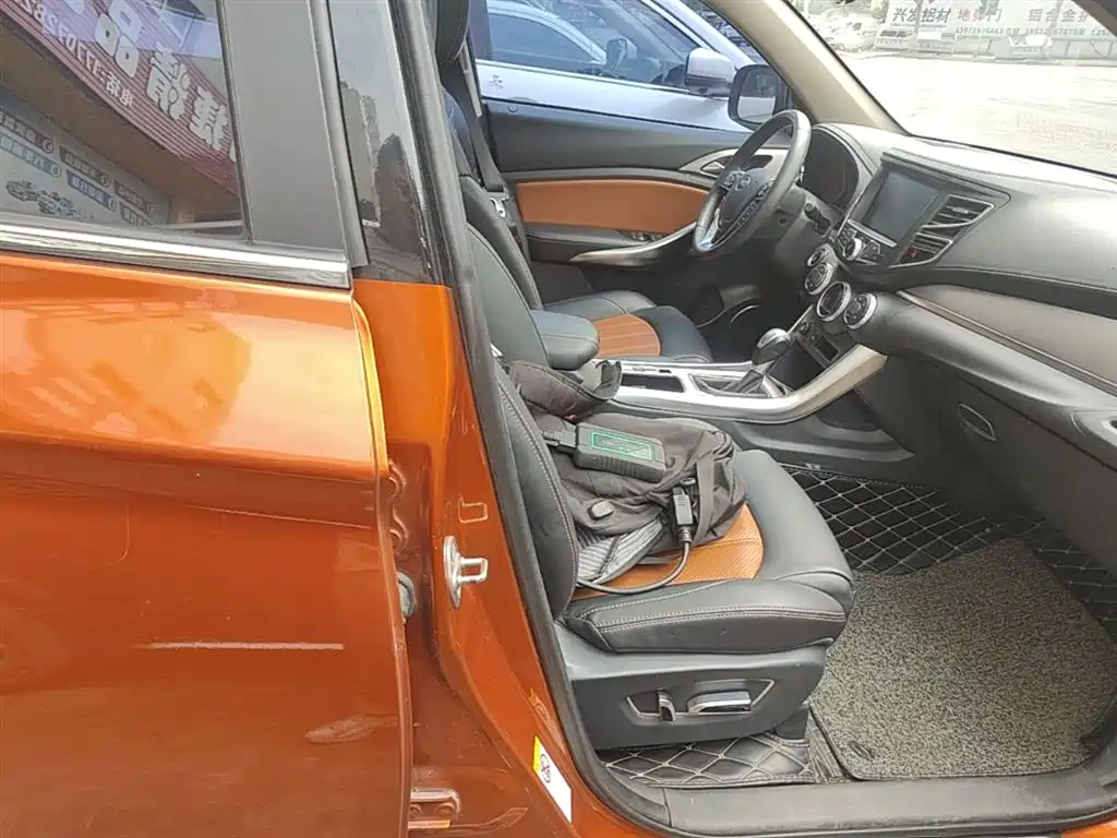 BYD Song 2016 2.0TID Automatic Premium фото 25