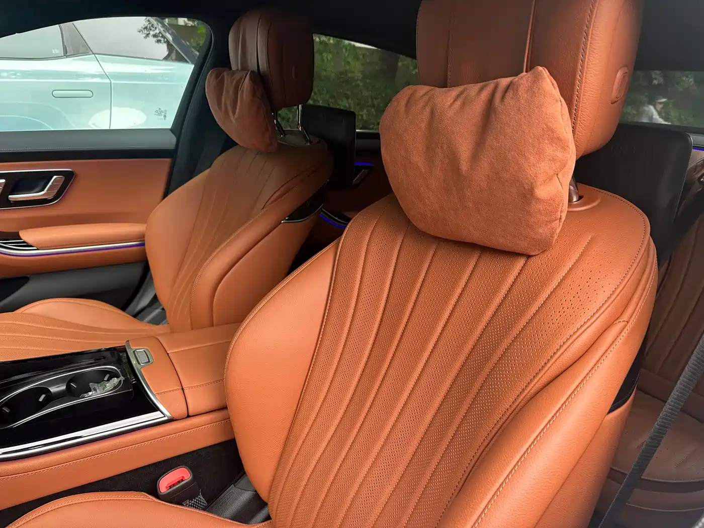Mercedes-Benz S-Class 2024 S 400 L Luxury Edition фото 5