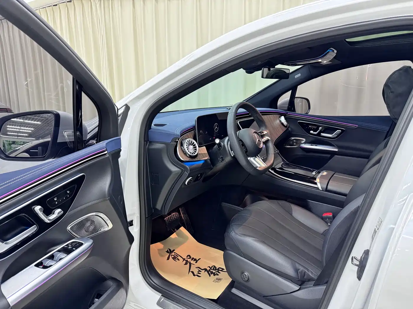 Mercedes-Benz EQE SUV 2023 500 4MATIC фото 5