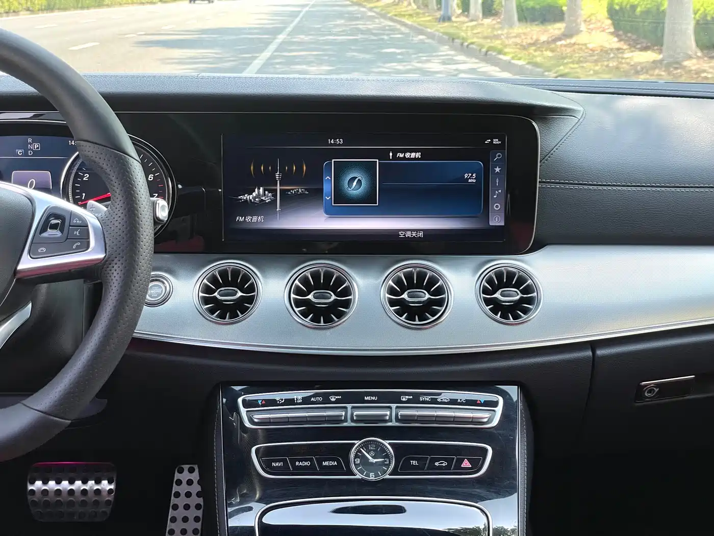 Mercedes-Benz E-Class (Import) 2017 E 200 Coupe фото 13