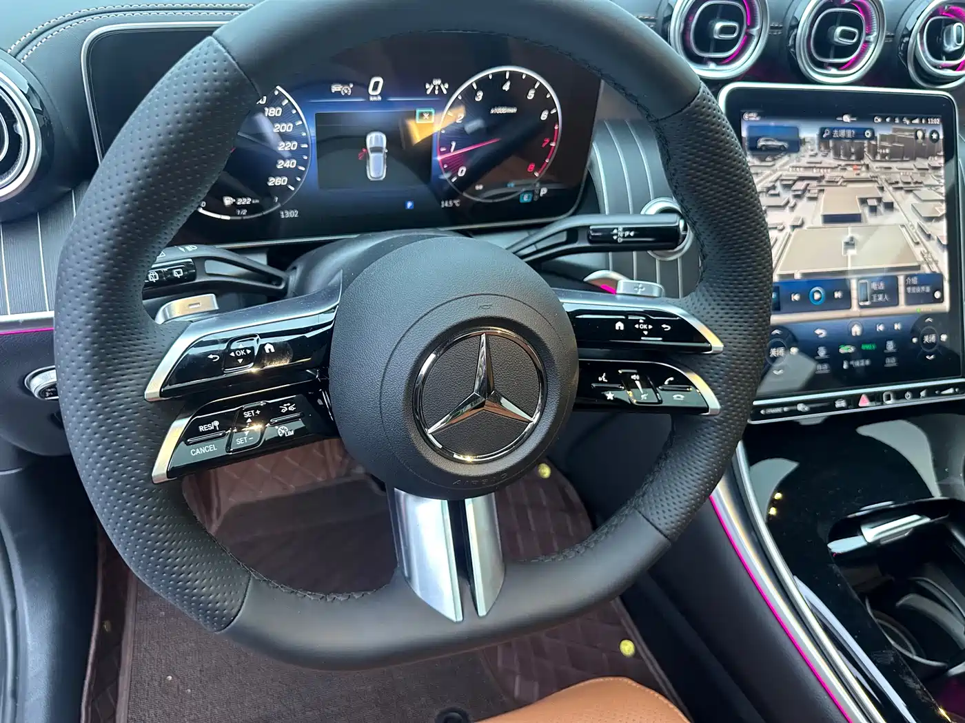 Mercedes-Benz GLC 2023 Facelift GLC 260 L 4MATIC Luxury 5-Seater фото 7