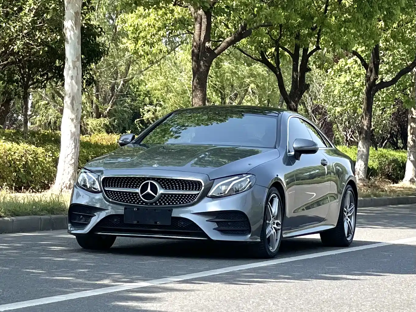 Mercedes-Benz E-Class (Import) 2017 E 200 Coupe