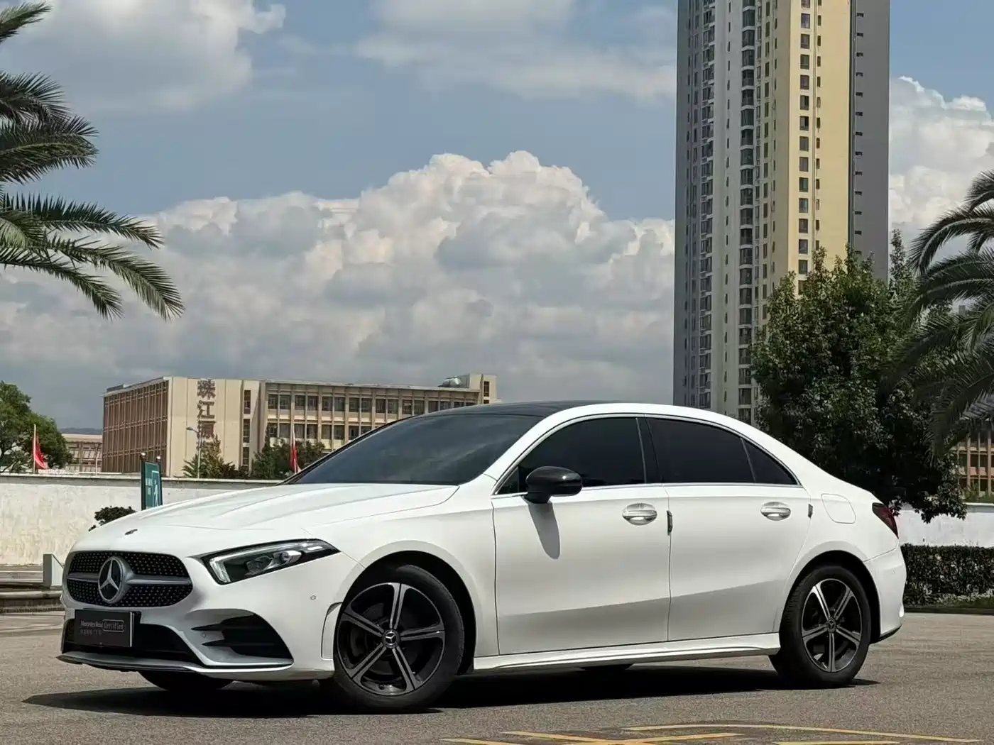 Mercedes-Benz A-Class 2023 A 200 L Fashion