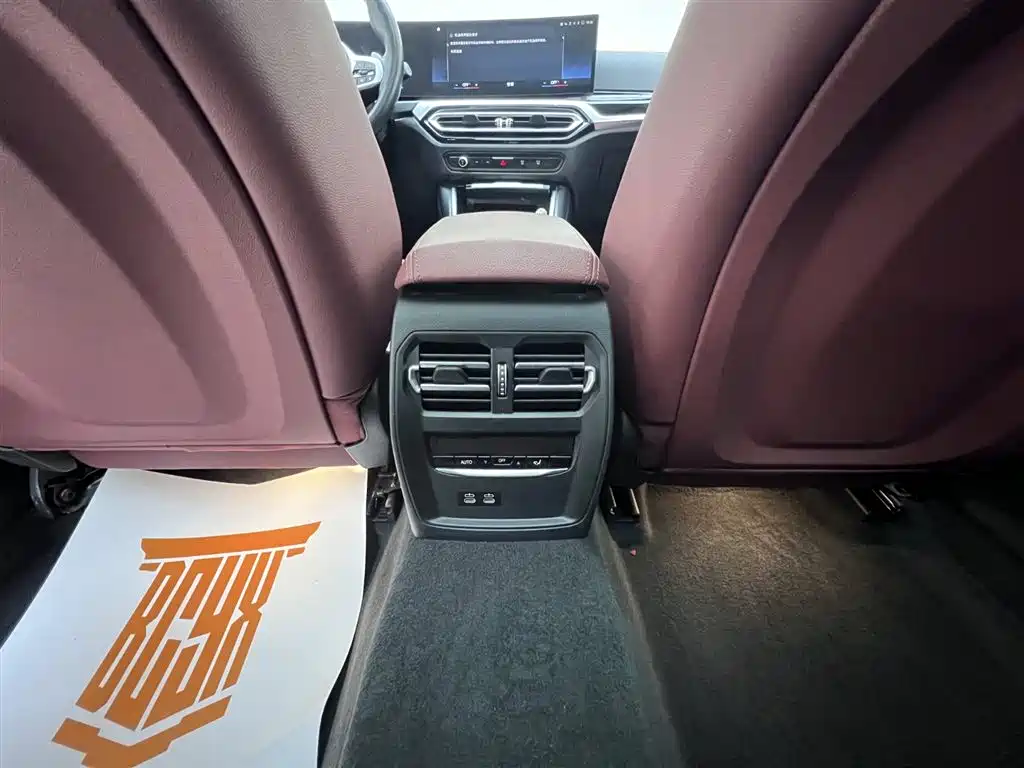 BMW 3 Series 2023 320Li M Sport Package фото 23