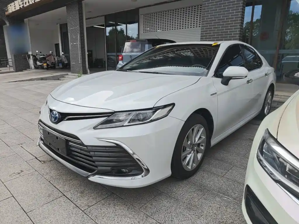 Toyota Camry 2022 2021 Hybrid 2.5HGVP Leading Edition