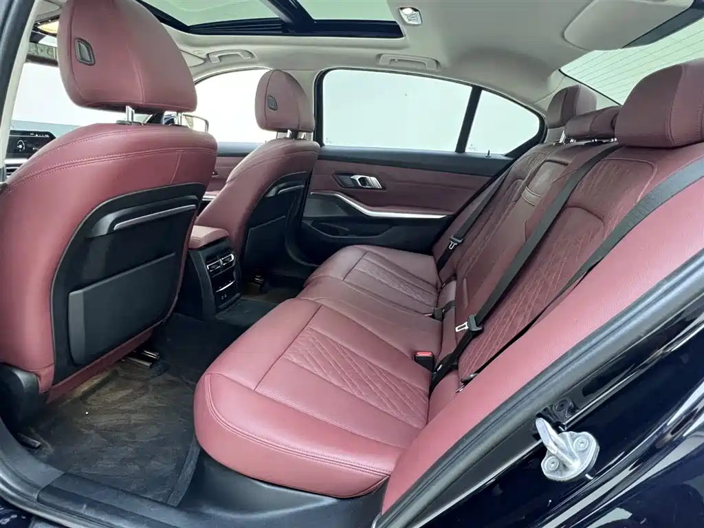 BMW 3 Series 2022 320Li M Sport Package фото 22