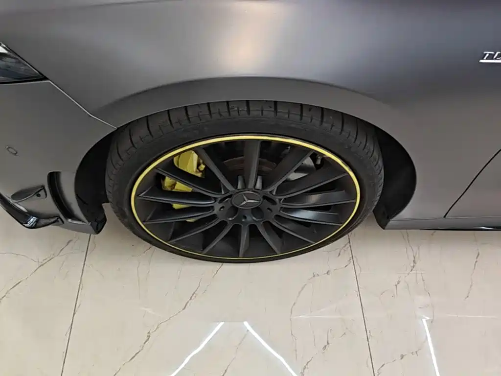 Mercedes-Benz A-Class AMG 2021 2020 AMG A 35 L 4MATIC
