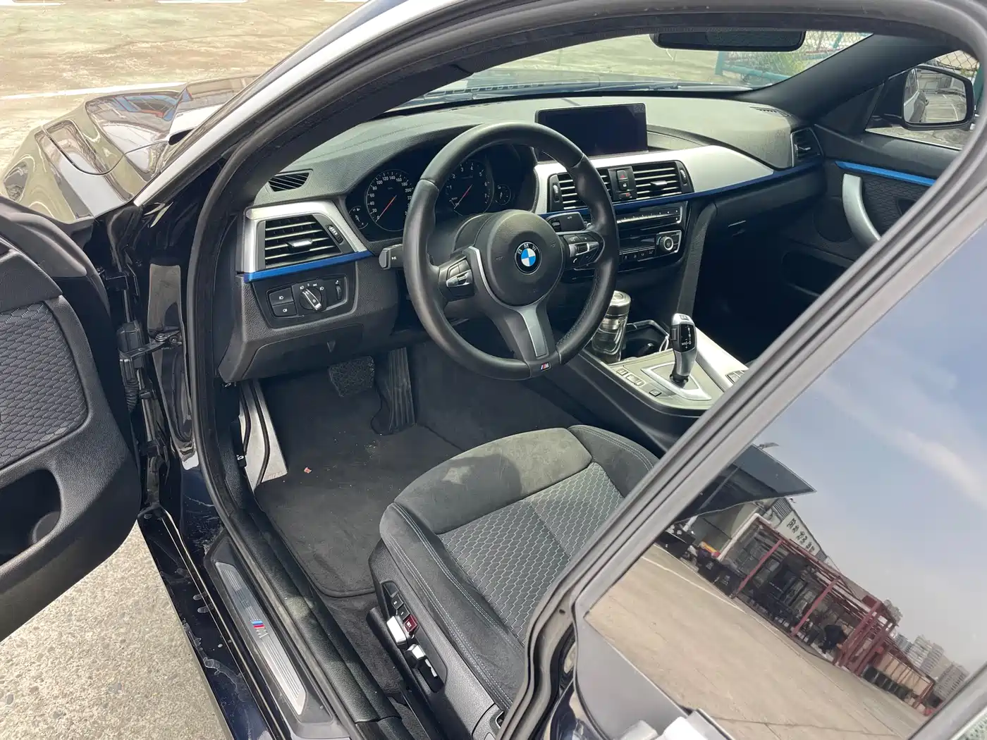 BMW 4 Series 2017 425i Gran Coupe Leading M Sport Package фото 3