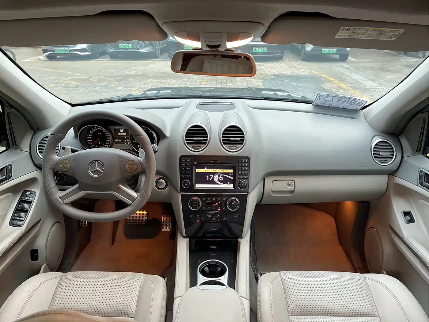 Mercedes-Benz M-Class AMG 2011 AMG ML 63 фото 5