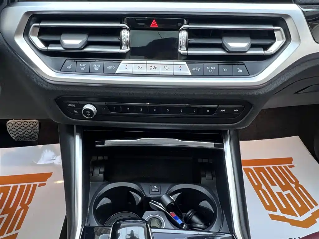 BMW 3 Series 2022 320Li M Sport Package фото 13