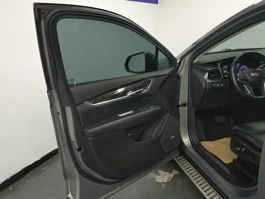 Cadillac XT5 2018 25T Luxury фото 7