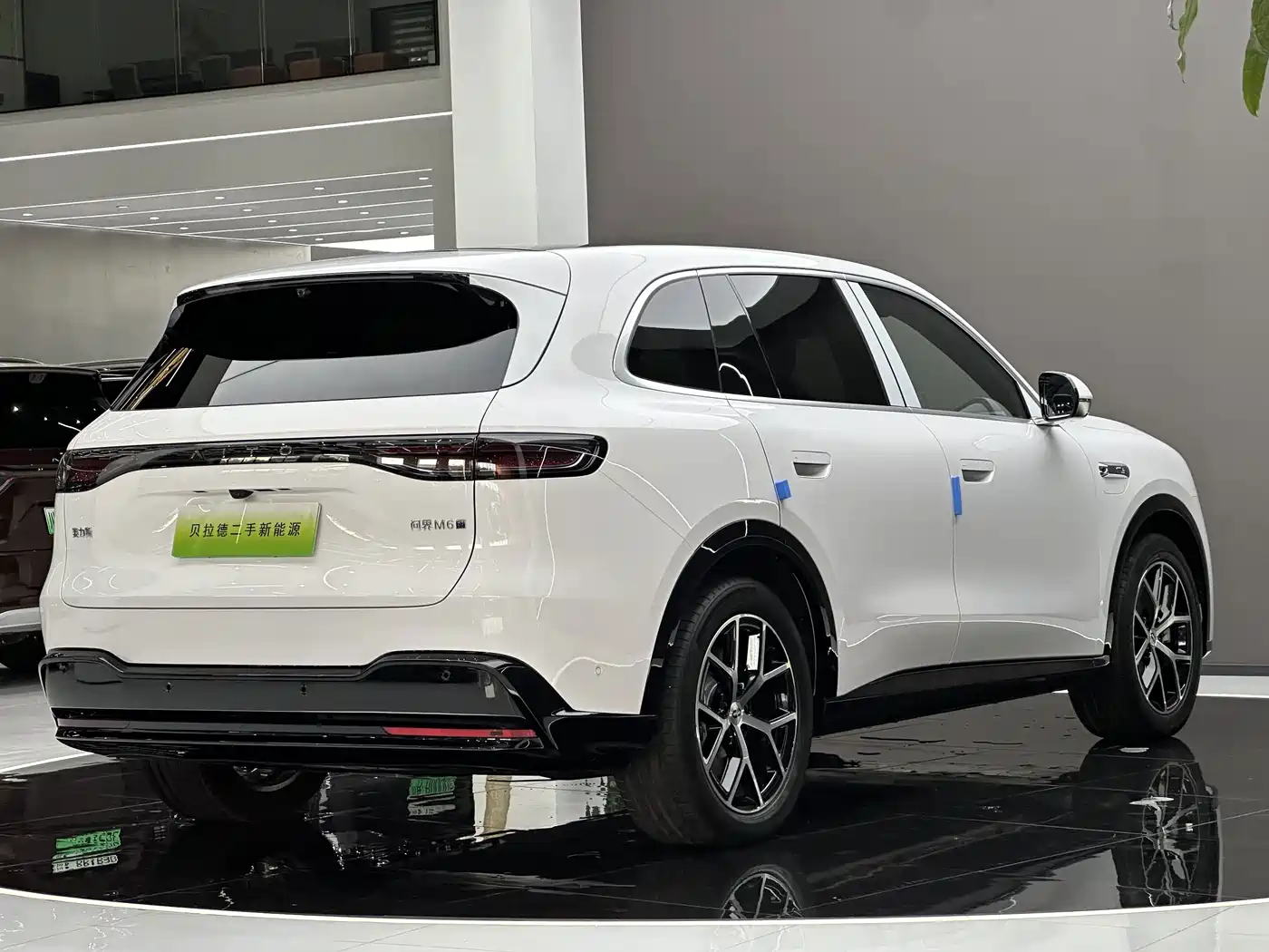 AITO Wenjie AITO M6 2026