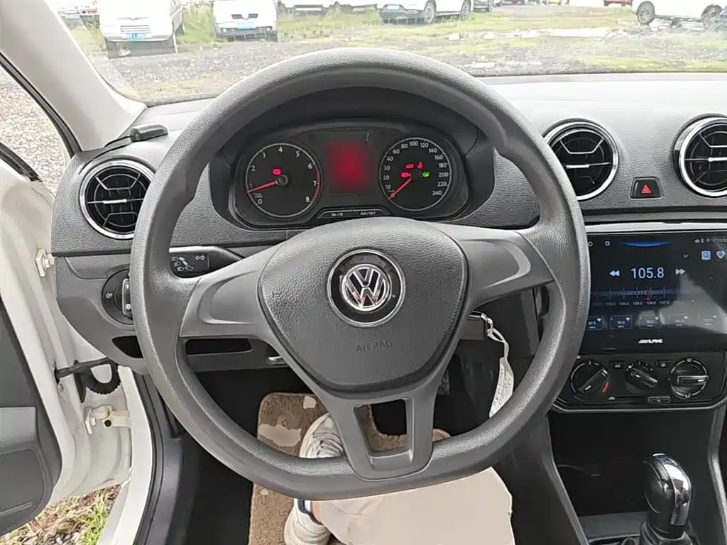 Volkswagen Jetta 2017 1.5L Automatic Fashion фото 11