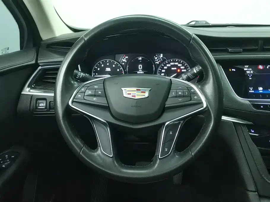 Cadillac XT5 2018 25T Luxury фото 15