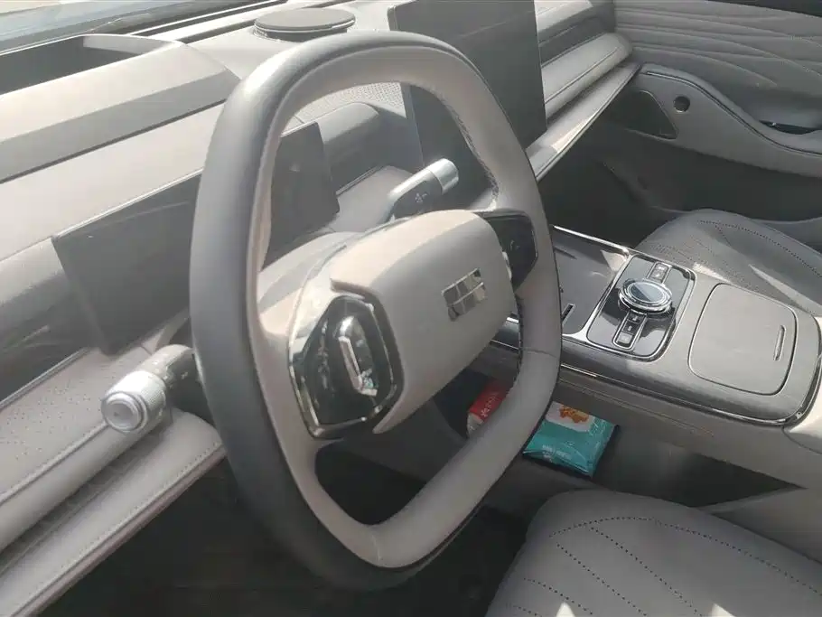 GEELY GALAXY GALAXY SPARKLE 8