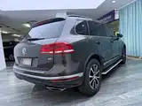 Фото 10 - Volkswagen Touareg