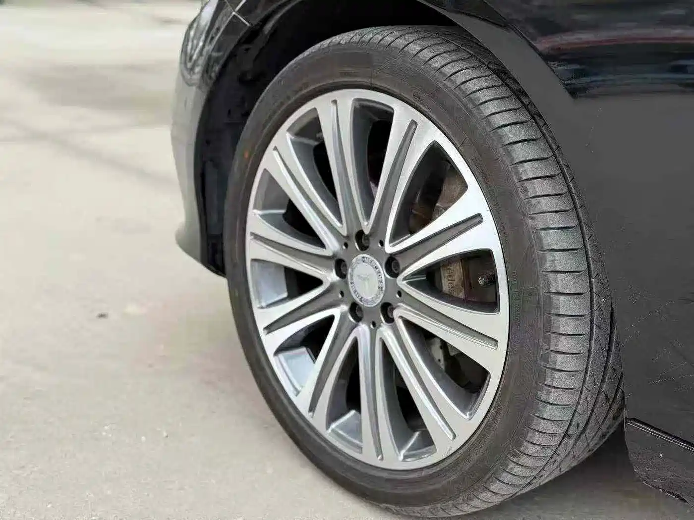 Mercedes-Benz E-Class 2017 Model E 320 L 4MATIC фото 8