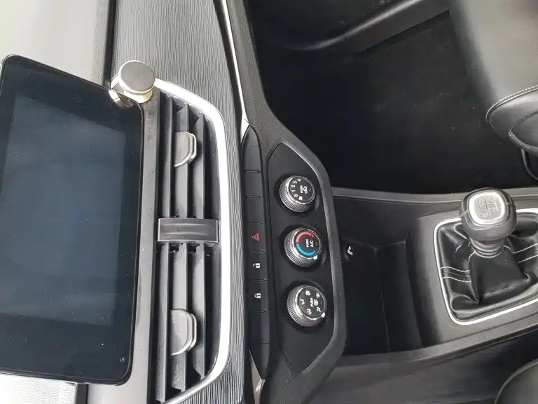 Baojun 360 2019 2019 1.5L Manual Elite China VI