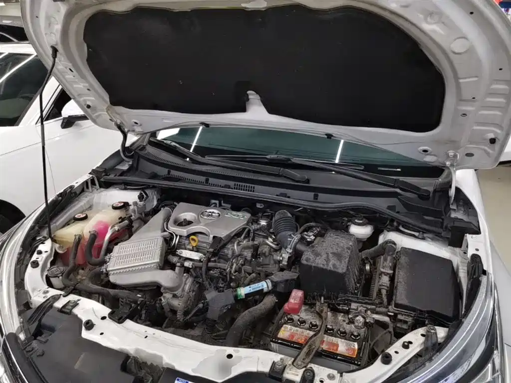 Toyota Corolla 2017 Facelift 1.2T S-CVT GL-i фото 20
