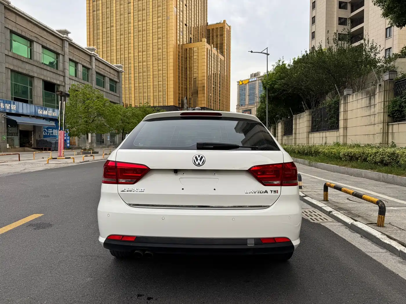 صورة 6 - Volkswagen Lavida Tour