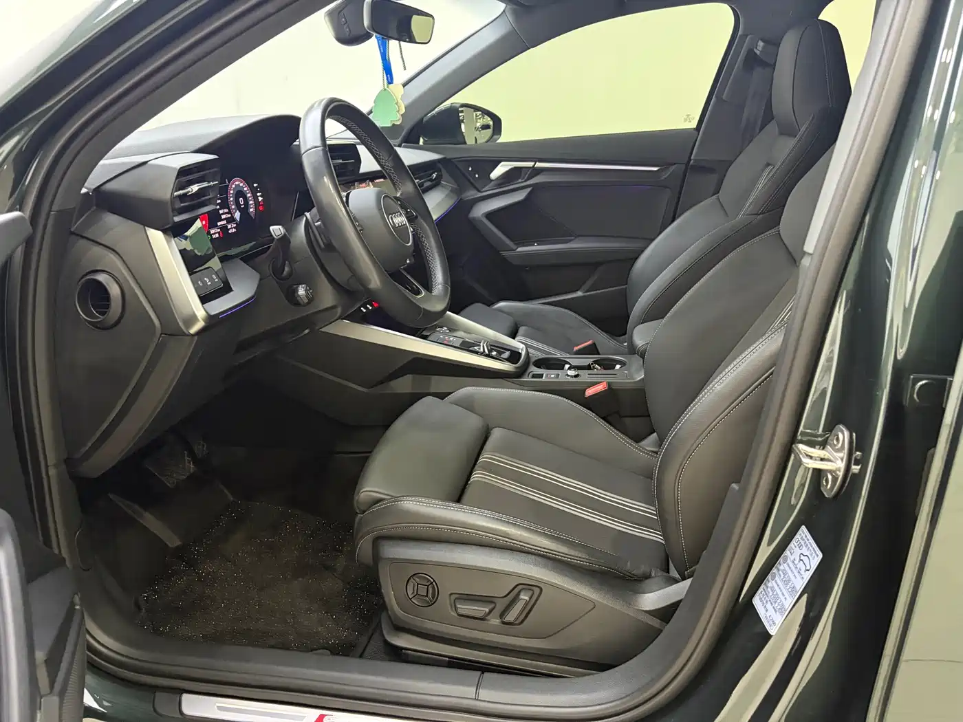 Photo 9 - Audi A3