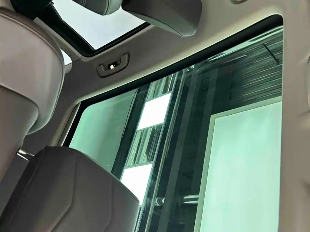 BMW X1 2023 sDrive20Li X Design Package фото 9