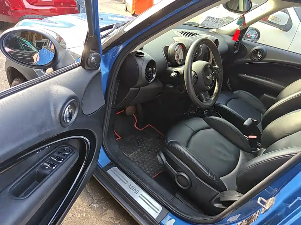 MINI COUNTRYMAN 2014 2014 1.6L COOPER Excitement