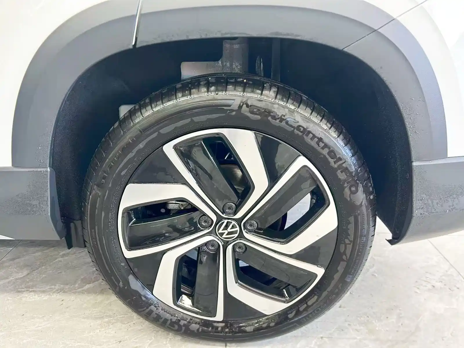 Photo 21 - Volkswagen Tharu