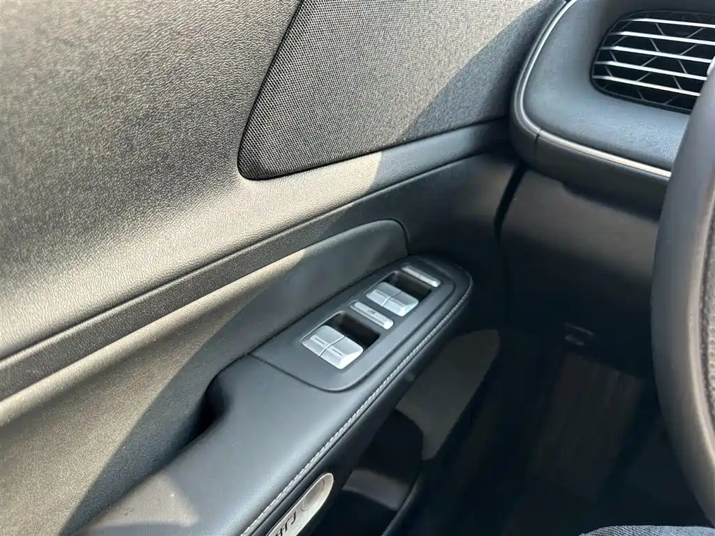 XPeng G6 2024 580 Long Range Plus фото 21