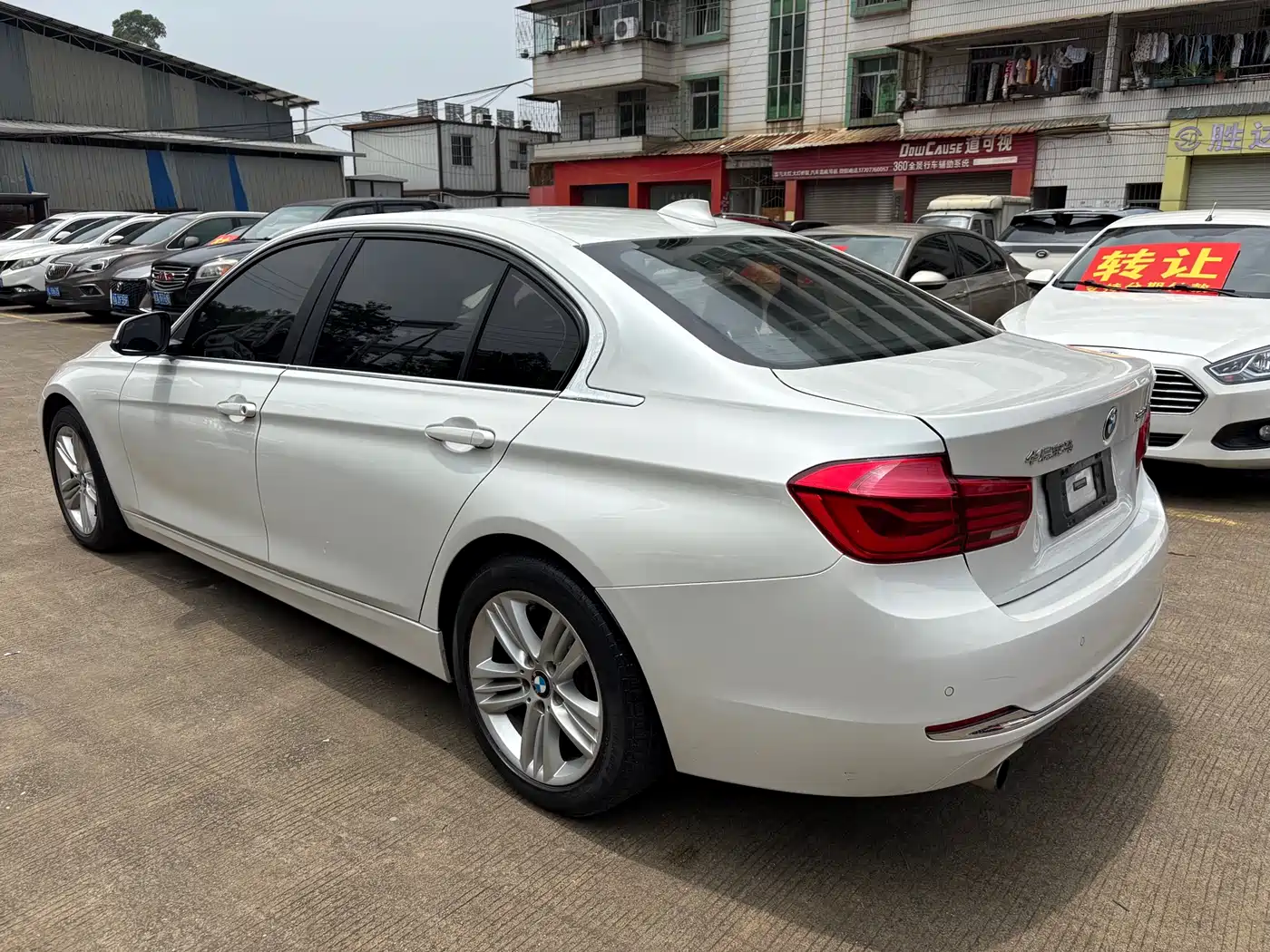 BMW 3 Series 2016 320Li Progressive фото 9