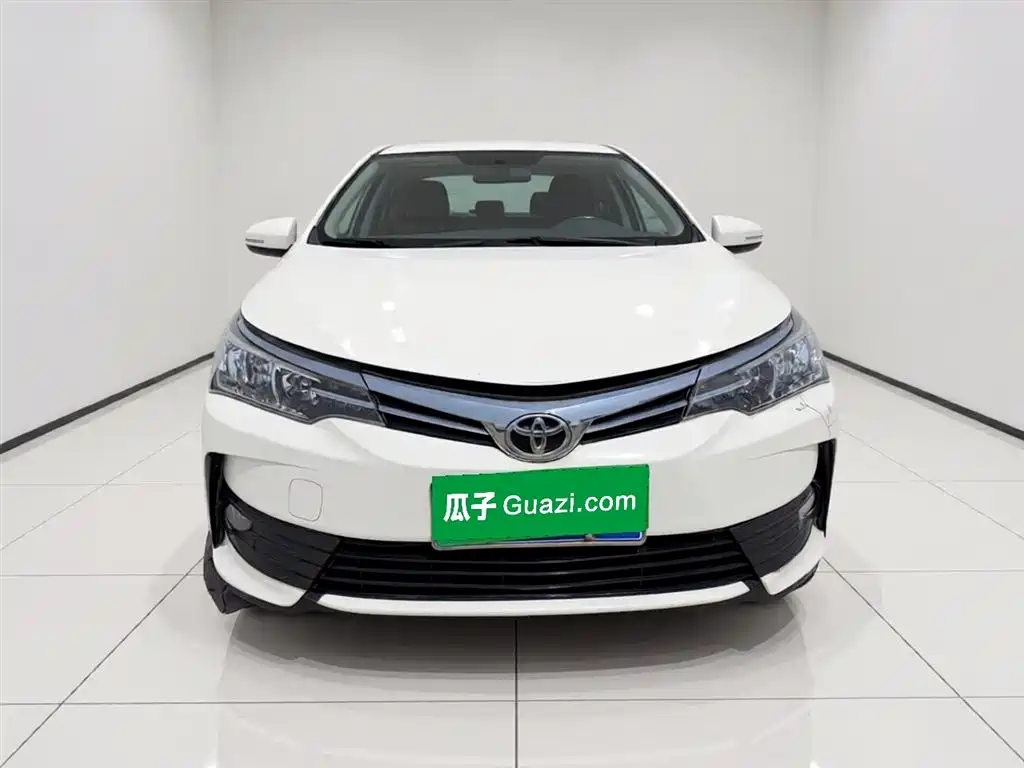 Toyota Corolla 2018 1.2T S-CVT GL Smart Edition фото 13
